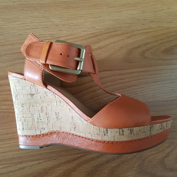 Franco Sarto Wedge Leather Sandal Size 6.5 - Picture 5 of 7